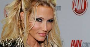 best anal sex lubricant - 11 Porn Stars Tell Us Their Favorite Lubes