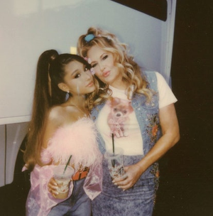 Ariana Grande Zendaya Lesbian Porn - All the Cameos in Ariana Grande's â€œThank U, Nextâ€ Video: a Guide