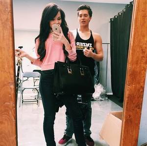 Kelli Berglund Peyton List Porn - Kelli Berglund and Billy Unger