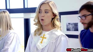 Choir Porn - Sinner stepbro banged teens Haley Reed creamy pussy during a choir exercise  - XVIDEOS.COM