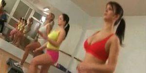 aerobic - BUSTY AEROBIC