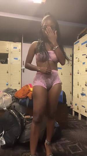 black stripper hoes - Strippers Hoes Backstage - Porn Videos & Photos - EroMe