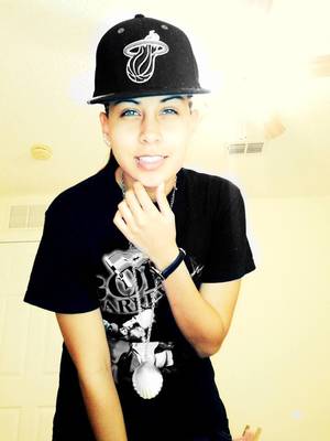 dyke stud lesbian - Nani Spadez