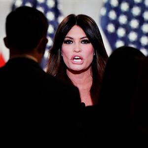 Kimberly Guilfoyle Nude Fucking - The Secret History of Kimberly Guilfoyle's Departure from Fox | The New  Yorker