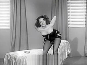 Blaze Starr Porn Tube - Blaze Starr nude from Blaze Starr Goes Nudist - TubePornClassic.com