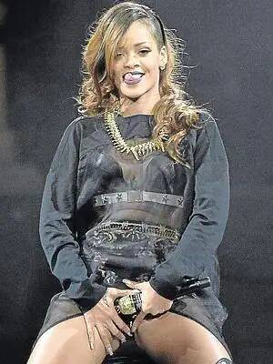 Home Rihanna Porn - Rihanna se escandaliza y provoca el cierre de un local porno | La Verdad