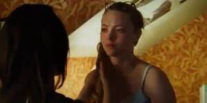 Megan Fox Lesbian Scene - Megan Fox & Amanda Seyfried FULL LESBIAN SCENE - Tnaflix.com