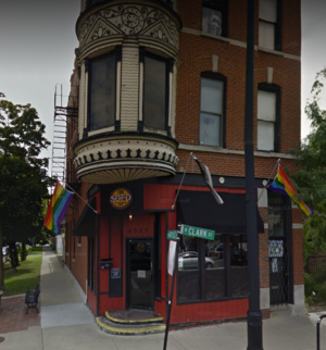 Chicago Gloryhole Porn - GloryHoleList on X: \