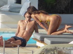 Izabel Goulart Porn - Models - Page 40