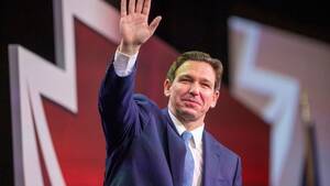 Mark Fort Lauderdale Porn - Book tour or shadow presidential campaign? DeSantis speaks again in the  Midwest