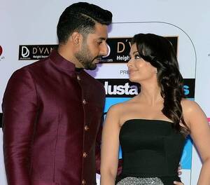 Aishwarya Rai Porn Tube - Aishwarya Rai's Biggest Cheerleader At The Cannes Was Actually Abhishek  Bachchan