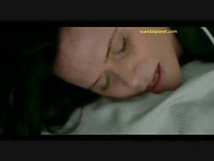 Alia Shawkat Porn Caption - 