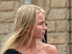 Baby Boy Girl Sex - Teenage girl who pretended to be boy for sex duped second girl, court told  | England | The Guardian