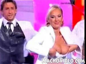 huge tits oops - Watch oops - Oops, Tits Out, Boobs Show Porn - SpankBang