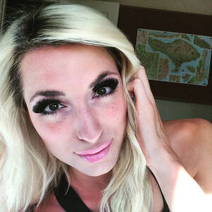 deceased shemales - Trans porn star Holly Parker dead at 30: Cops probing death