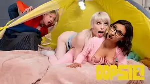 Camping Porn - Watch â–· Pitching a Tent Oopsie Porn Video â€¢ Sperminator