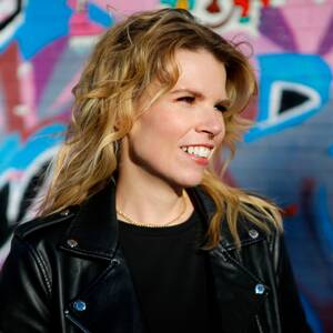 Discovery Girl Magazine Porn Fakes - Deepnude: The Horrifying App Undressing Women