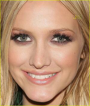 Ashlee Simpson Tits - Ashlee Simpson's Bittersweet World: Photo 813891 | Ashlee Simpson Photos |  Just Jared: Entertainment News