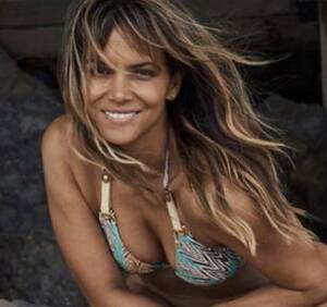 Halle Berry Lesbo Porn - Halle Berry pulls out of playing trans role following backlash - Queerty