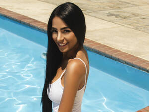 Jennifer Johnson Porn - JenniferJohnsonã€‘ Femme de 22 ans en live show sex cam âž¨ Tchat sexy et  webcam amateur avec JenniferJohnson