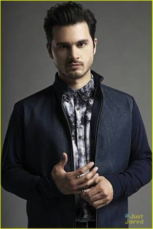 Michael Malarkey Porn - Michael Malarkey | Ethnicity: Irish, American, British, Born: Lebanon