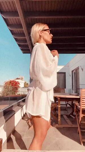 Irem Derici Porn Sex - Skh (@Skh47515637) / X