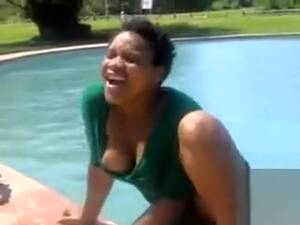 black voyeur swmming - Black women swimming and pissing in the pool, full Voyeur porno video (Feb  28, 2018)