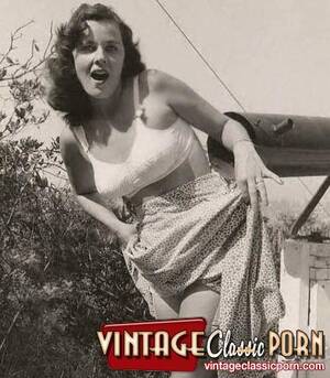 Glamour Vintage Classic Retro Porn - Vintage females show bodies