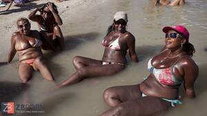 Beach Mature Ebony Porn - ALL KINDS OF MATURE EBONY FEMMES PT. - ZB Porn