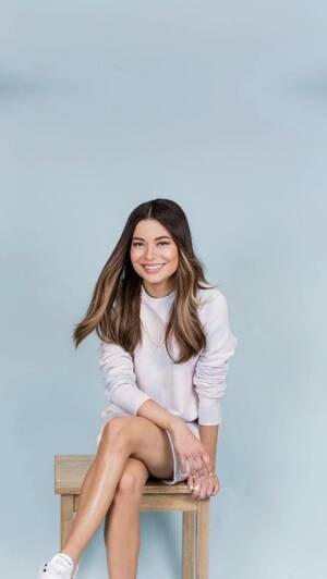 Miranda Cosgrove Real Celebrity Porn - Miranda Cosgrove Wallpapers : r/MirandaCosgrove