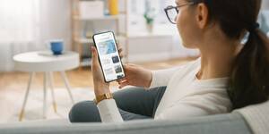 Garter Sarah Palin Porn - 6 Ways to Spot Fake Removalist Reviews | Easy Peasy Removals