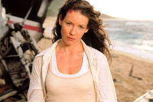 Evangeline Lilly Porn - Lost': Evangeline Lilly Recalls Being 'Cornered' In Nude Scenes
