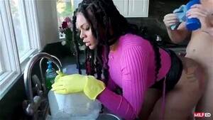 interracial step mom - Watch stepmom chores - Stepmom, Halle Hayes, Interracial Porn - SpankBang