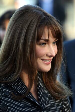 itslian half spanish and teens - Carla Bruni - Wikipedia