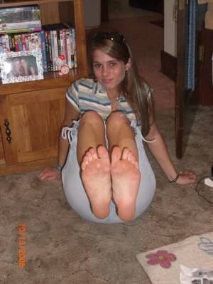 amateur bare feet - Amateur Feet&Legs