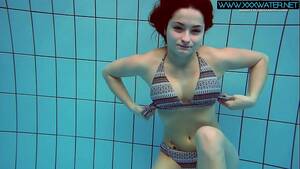 big bouncing tits underwater - Big bouncing tits underwater - XVIDEOS.COM