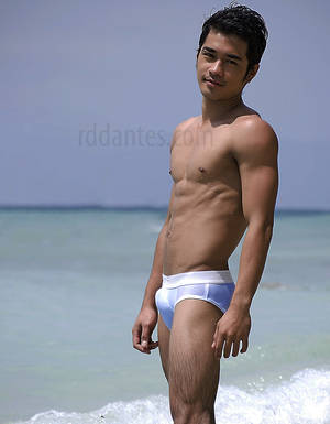 movie stars naked at beach - Gino Quintana