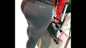 milf fat ass yoga pants - Milf with an insane huge ass in yoga pants - XVIDEOS.COM