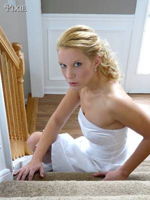 amber spanking - Amber Pixie Wells