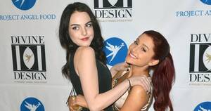 Elizabeth Gillies And Ariana Grande Porn - Ariana Grande, Elizabeth Gillies' Friendship Over the Years: Photos