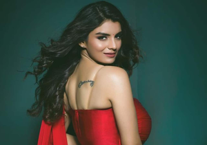 India Porn Actress - TOP 10 adult web series actresses that are too hot to handle