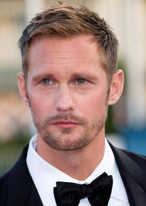 Asgard Porn Mother - Alexander SkarsgÃ¥rd