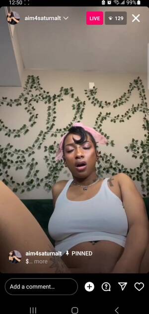 ebony masturbating facial - Ebony masturbating on live - ThisVid.com