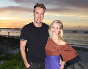 Kristen Bell Fucking - Dax Shepard Shares NSFW Mother's Day Post for Kristen Bell