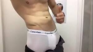 jerking off six pack - Man jerks off - XVIDEOS.COM