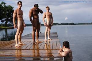 Men Skinny Dipping Gay Porn - Hot Guys Skinny Dipping (8)