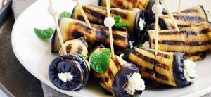 Gustoso - Gli involtini di melanzana costituiscono uno stuzzichino molto gustoso, da  servire come aperitivo o antipasto