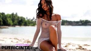 black teens with round boobs - Watch Black Teen with Round Boobs Putri Cinta Sucking Dick at Beach - Big  Ass, Wet Pussy, Putri Cinta Porn - SpankBang