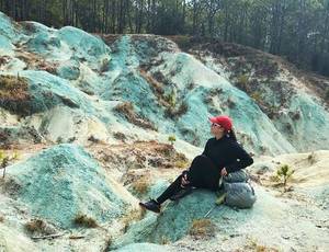 Angel Boy Porn - Angel Locsin Enjoys The View In Mount Costa