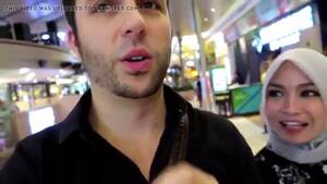 Muslim Jakarta Girls Porn - LINK DESC Fuck Indonesian Muslim Date Porn Video | HotMovs.com